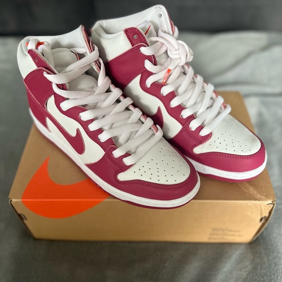 NIB Nike SB Dunk High Pro - Picture 11 of 11